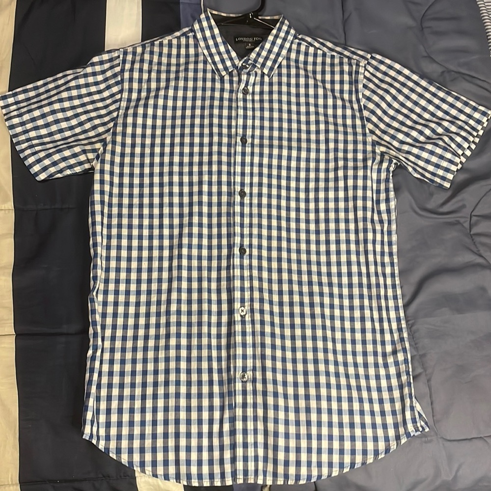 London Fog Short Sleeve Button Up Shirt Checkered Blue and White Size Small